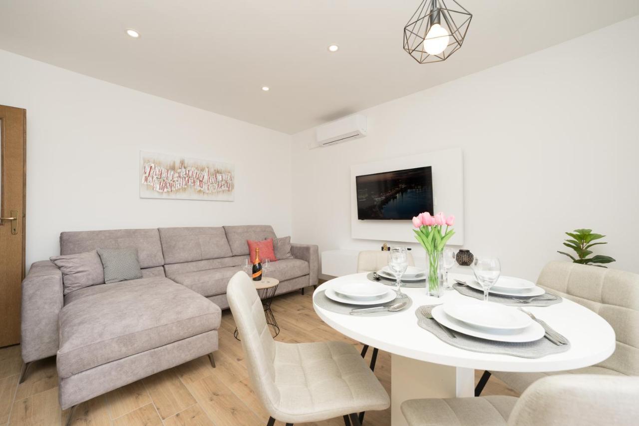 Apartments Marija Starigrad Paklenica Εξωτερικό φωτογραφία